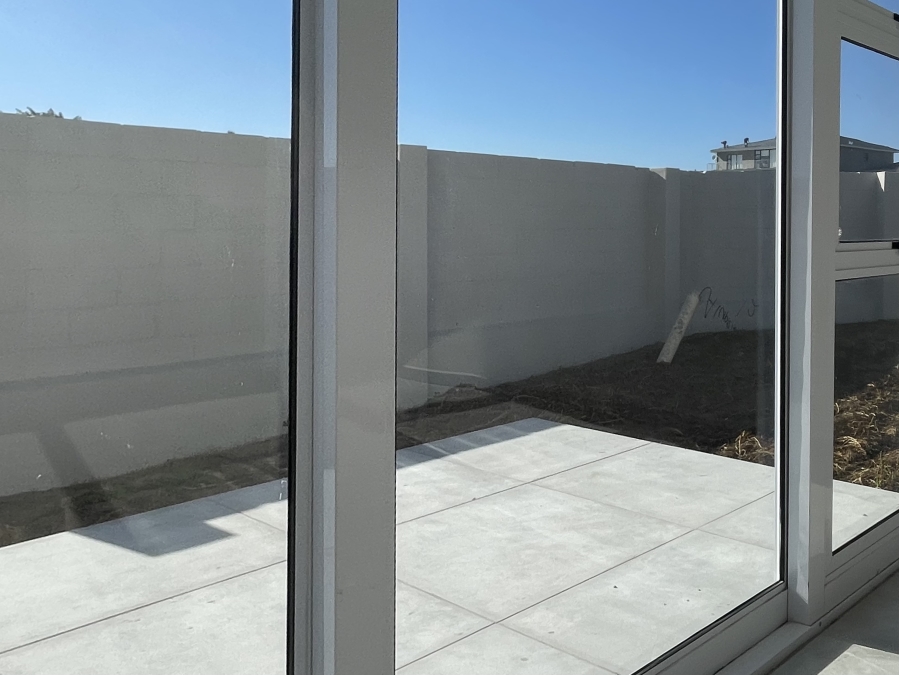 4 Bedroom Property for Sale in Myburgh Park Western Cape